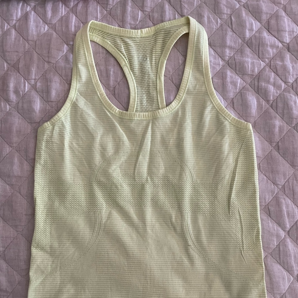 Lululemon Swiftly Tech Tank